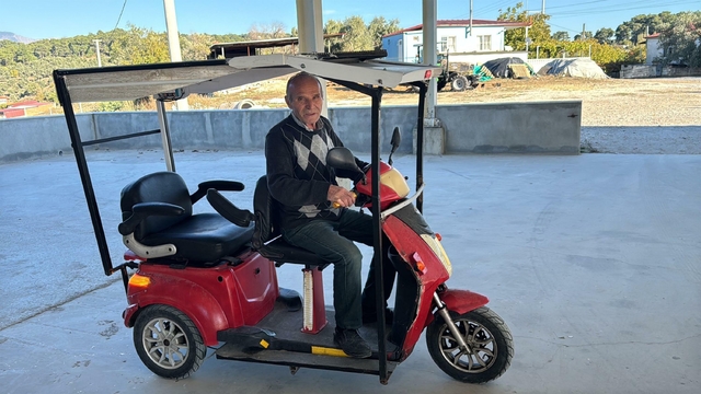 Emekli işçiden güneş enerjili bisiklet, el yapımı kompresör