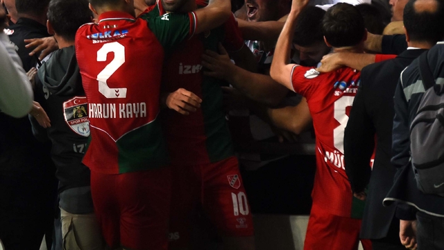 Karşıyaka'nın amatörden gelen yıldızı Erhan