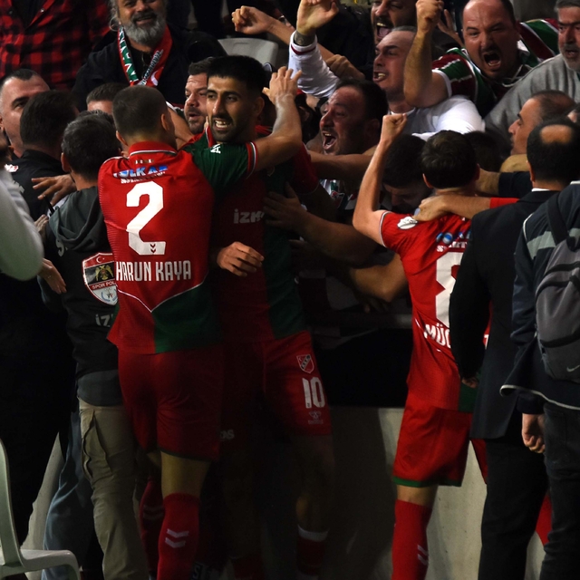 Karşıyaka'nın amatörden gelen yıldızı Erhan