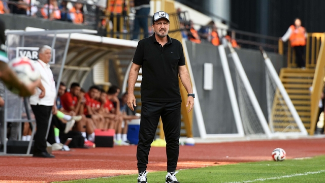 Manisa FK'da Taşkın'la devam kararı