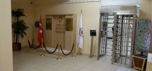 Cezaevinde babasının öldüresiye dövdüğü kızın durumu iyiye gidiyor