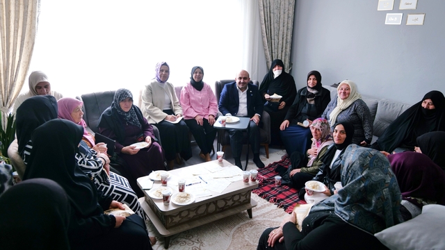 AK Parti Eskişehir İl Başkanı Albayrak ev ziyaretlerini sürdürüyor