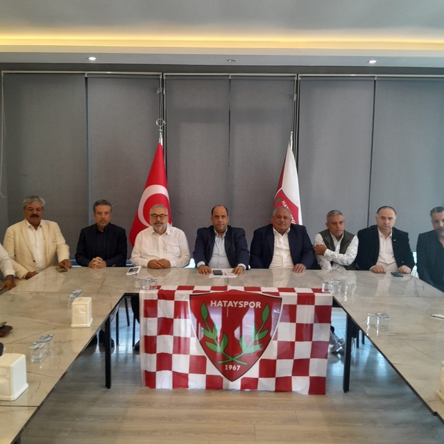 Hatayspor'da Hugo Almeida ile yollar ayrıldı