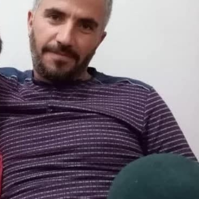 Lastiğini değiştirdiği TIR'ın altında kalıp ölen şoför, toprağa verildi