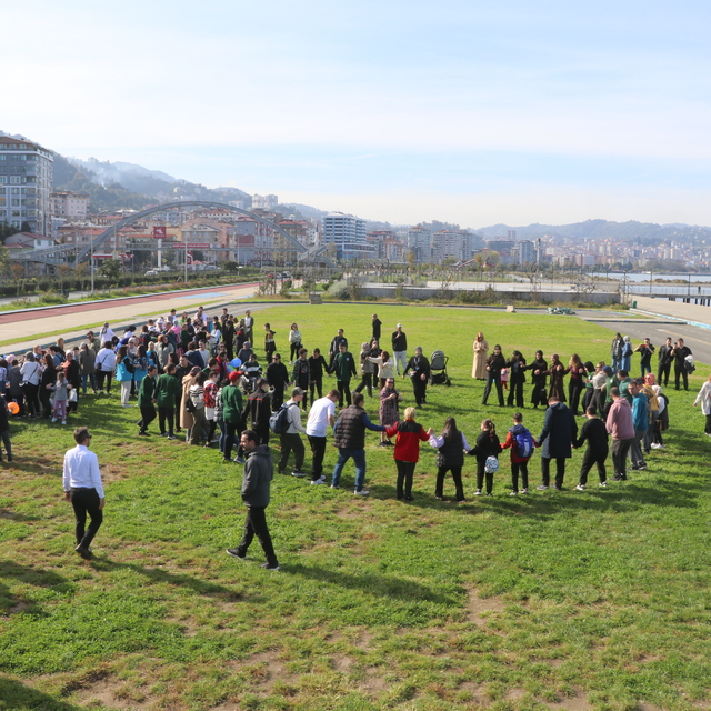Rize'de "Geleneksel Uçurtma Şenliği" düzenlendi
