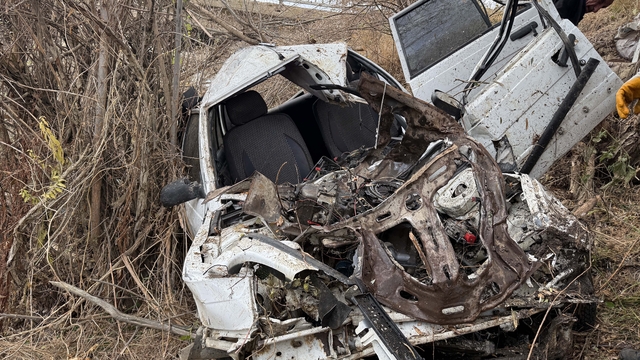 Kahramanmaraş'ta otomobilin köprüden düşmesi sonucu 2 kişi yaralandı