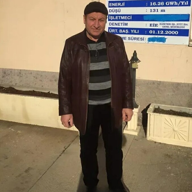 Kestane toplarken ağaçtan düşüp, öldü