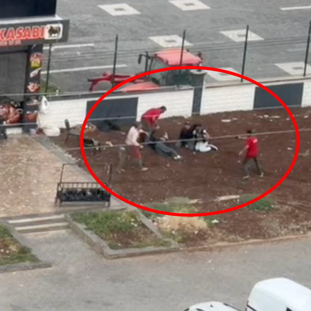 Kasap dükkanında silahlı kavga kamerada: 2 ölü, 2 yaralı (2)