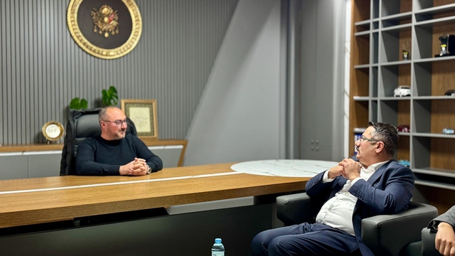 MHP Tokat İl Başkanlığının "Hayırlı günler komşum" ziyaretleri sürüyor