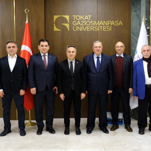 Anadolu Vakfı heyetinden TOGÜ Rektör Yılmaz'a ziyaret