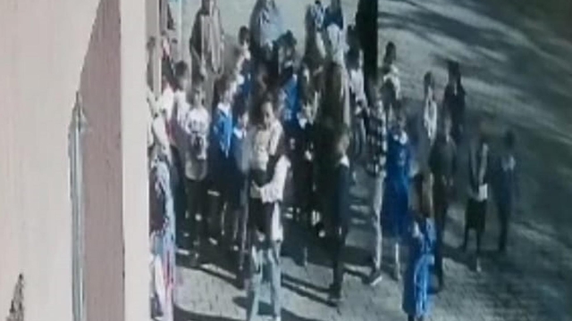 Nefes borusuna şeker kaçan çocuğu, öğretmenler Heimlich manevrasıyla kurtardı