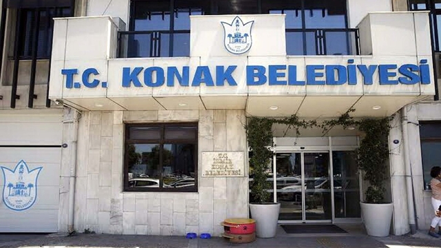 İzmir'de Konak Belediyesi'ne 'usulsüzlük' operasyonu: 4 gözaltı