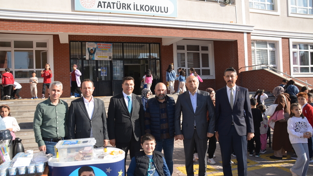 Kahramankazan'da DMD hastası çocuk için kermes düzenlendi