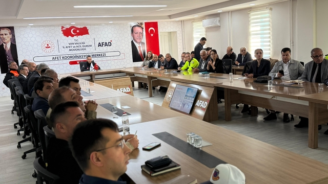 Van'da "Kış Tedbirleri Toplantısı" yapıldı