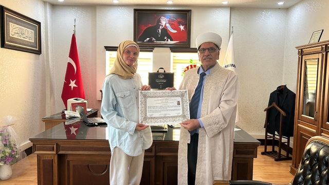 Antalya'da Polonyalı gazeteci Müslüman oldu