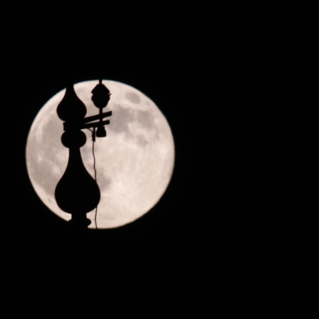 Rize semalarında 'Süper Ay' görüntülendi