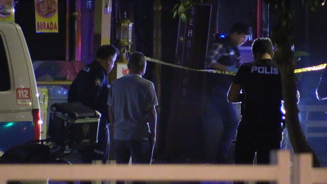 Adana'da çıkan silahlı kavgada 1 kişi yaralandı