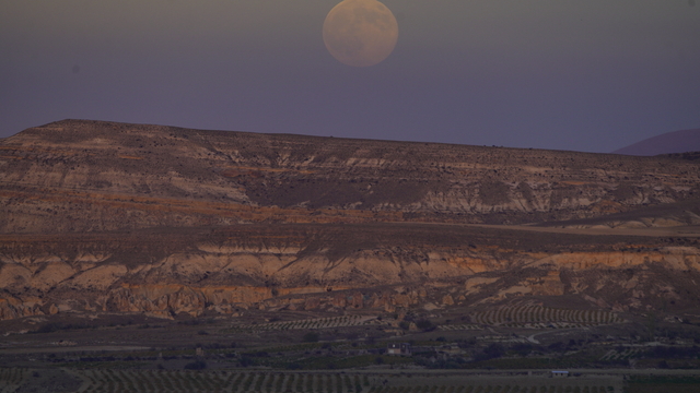 Kapadokya'da 'Süper Ay' görüntülendi