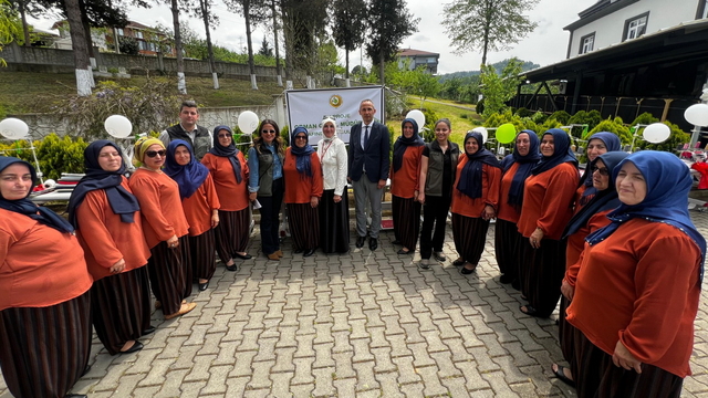 Bolu'da 44 kadınına 2 milyon lira hibe destekli kredi verildi