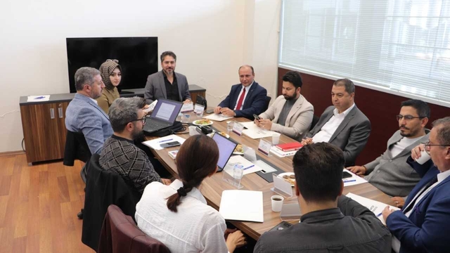 Gaziantep'te "Suriyelilerin Geri Dönüş Sürecinin Ekonomik Boyutları" çalıştayı düzenlendi