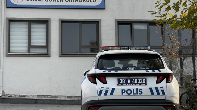 Sucuk festivali sonrası rahatsızlanan öğrenci ve öğretmen 80 kişi hastaneye başvurdu