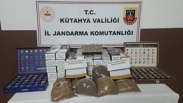 Kütahya'da kaçak sigara operasyonu