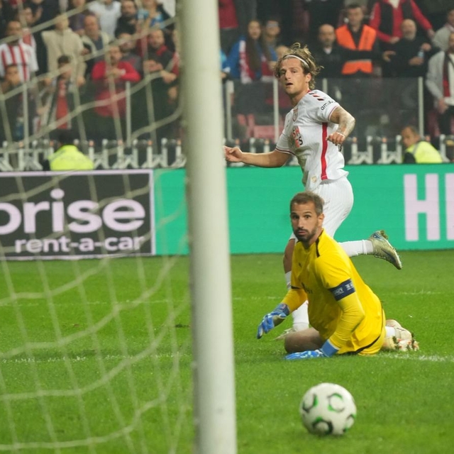 Samsunspor - Hamrun Spartans: 3-0