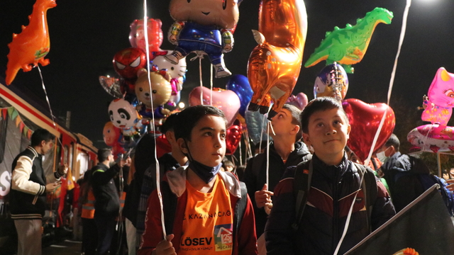 Lösemili çocuklar 'Umut Treni' ile yola çıktı (2)