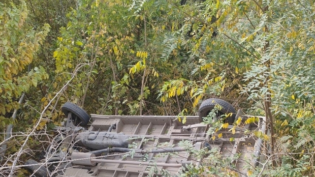 Malatya'da devrilen minibüsteki 3 kişi yaralandı