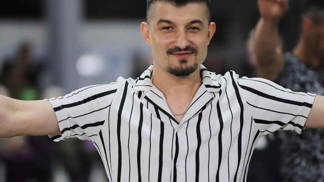 Evlatlık katilin kan donduran planı
'Annemi pazarlıyorlar' dedi, kedilerini satıp aldığı tüfekle katliam yaptı
İki kişinin öldürüldüğü olayda, "fuhuş çetesi" iddialarına sert tepki