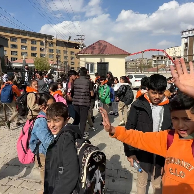 Yüksekova'da 30 bin öğrenci için 9 günlük "ara maraton" başladı