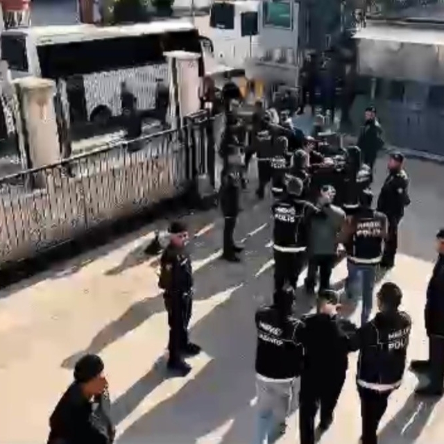 Gaziantep'te dev uyuşturucu operasyonu: 31 şüpheliden 16'sı tutuklandı, 13'...