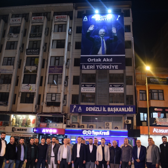 Anahtar Parti Denizli'de çalışmalarına başladığı yerden devam ediyor
Anahta...