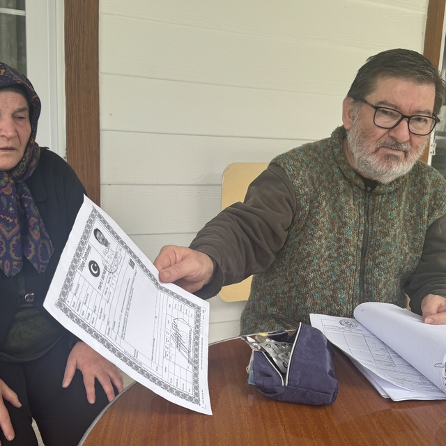 Marmaris Orhaniye Mahallesi'nde kanserle mücadele eden çift yıkım kararıyla...