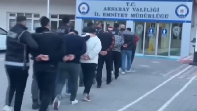 Aksaray'da FETÖ/PDY operasyonu: 10 gözaltı, 1 tutuklama
