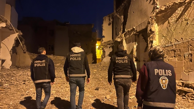 Siirt'te 5 noktada "narko-alan" uygulaması