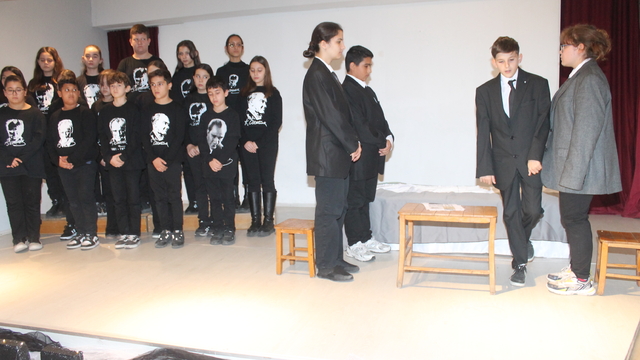 Manyas'ta "Atatürk'ü Anma Programı" düzenlendi