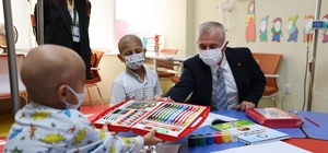 Tahmazoğlu'ndan lösemili çocuklara moral