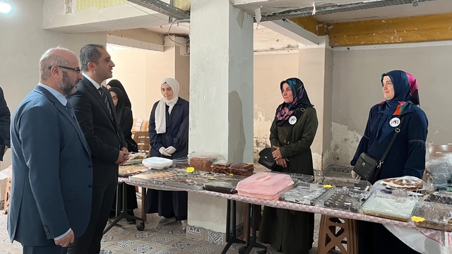 Of'ta Gazze'ye destek için Hayır Çarşısı açıldı