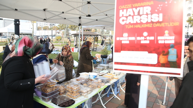 Kastamonu'da Gazze yararına "Hayır Çarşısı" düzenlendi