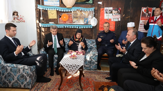 Artvin Valisi Ergün, Arhavi'de ziyaret ve incelemelerde bulundu