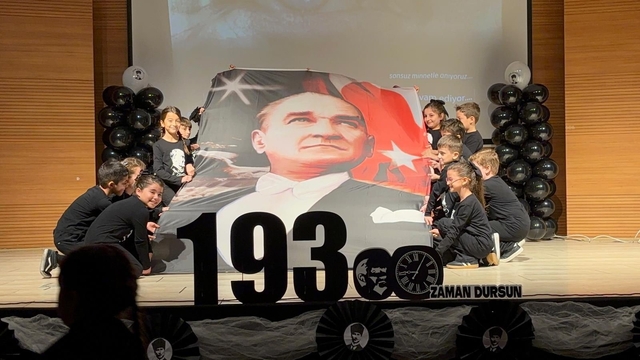 Fener İlkokulu'nda duygu dolu 10 Kasım anması