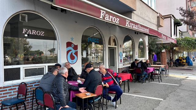 'Yalı' yazıyor, 'Faroz' yaşıyor
Trabzon'un meşhur mahallesi 'isim' referandumuna gidiyor