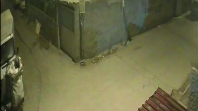 Önce güvenlik kamerasına sonra polise yakalanan hırsız tutuklandı