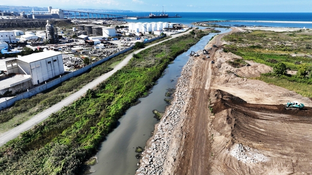 Samsun Yeni OSB'de drenaj tamamlandı, taş nakliyesi sürüyor