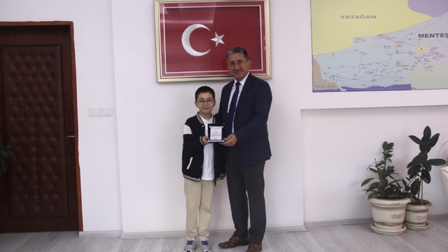 Muğla'da Atatürk sevgisi şiirle taçlandı