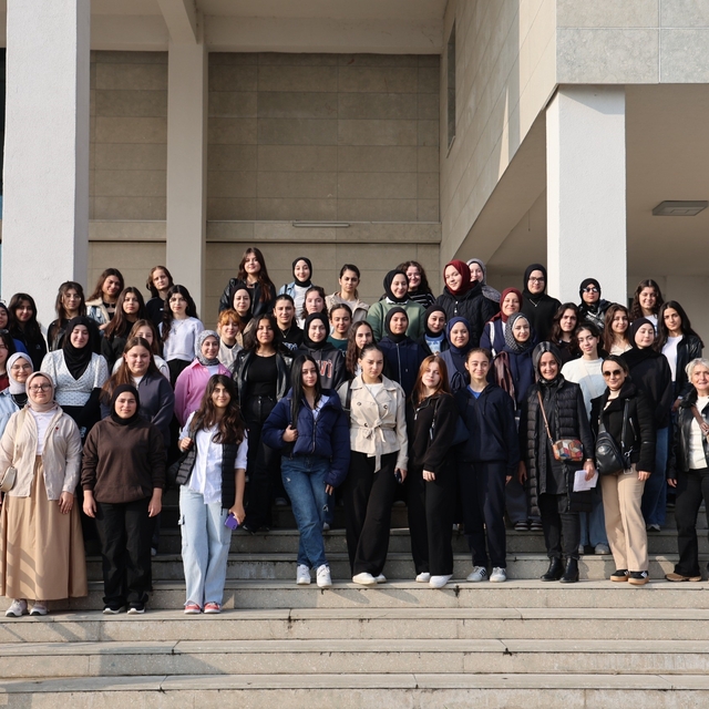 Liseli gençler Düzce Üniversitesi'nde