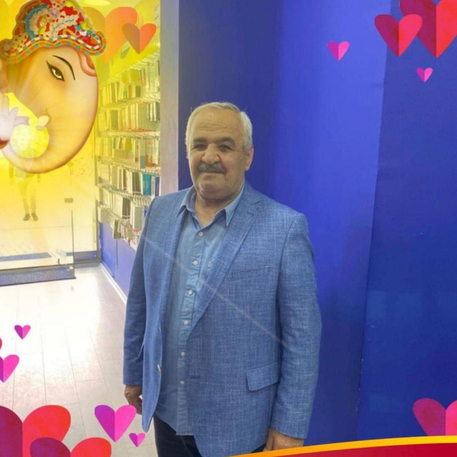 Evinde ölü bulundu; vücudunda bıçak kesileri tespit edildi