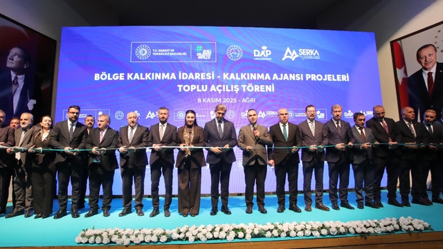 Bakan Kacır: 81 ilimizin potansiyelini harekete geçirme gayesindeyiz