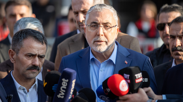 Bakan Işıkhan, Kocaeli'deki kozmetik fabrikasında çıkan yangına ilişkin konuştu: